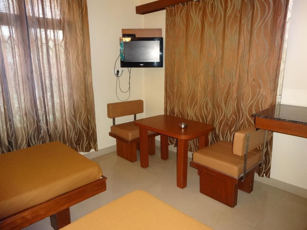 Hotel Sheetal Residency Bengalúr Exteriér fotografie