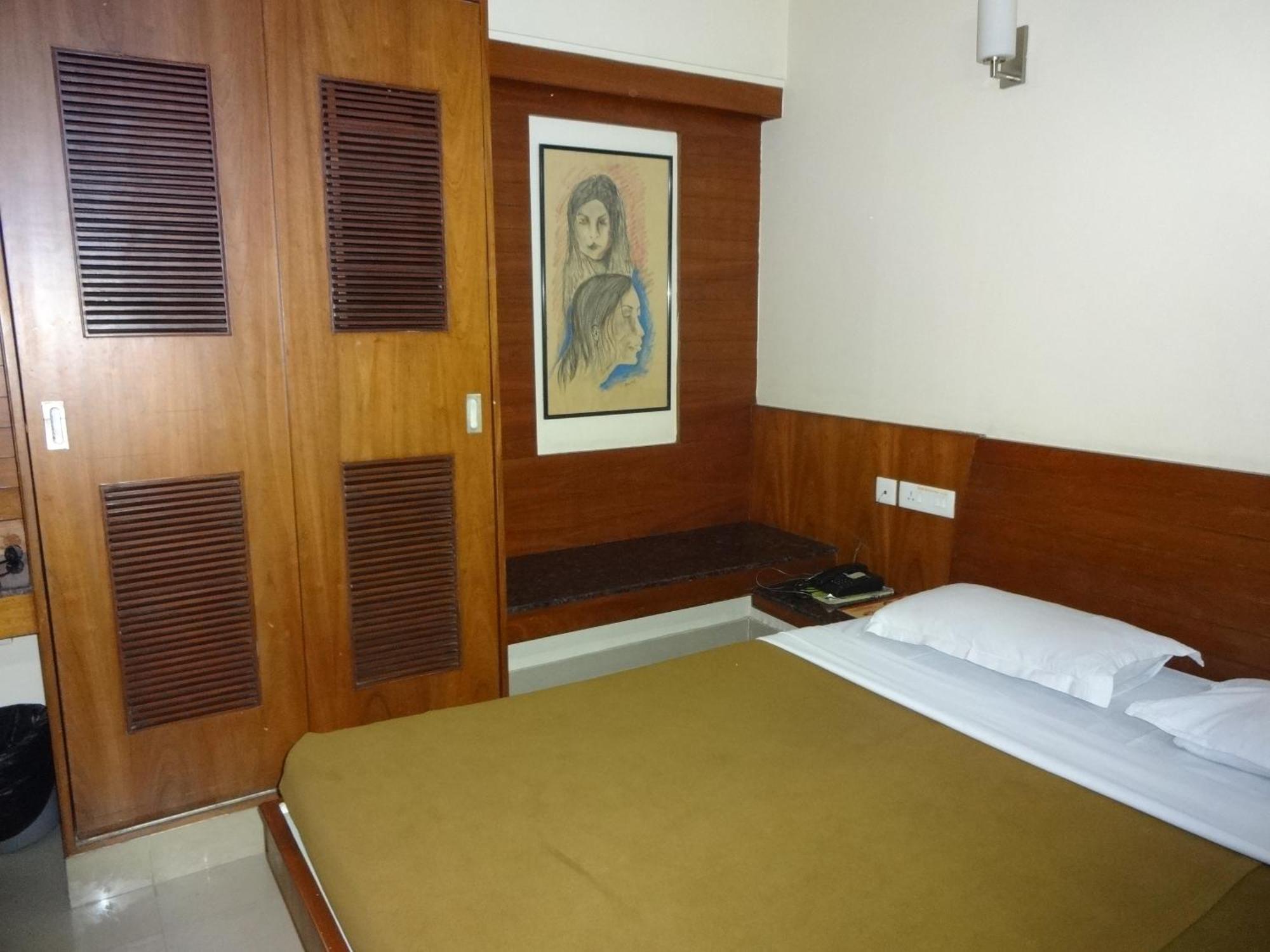 Hotel Sheetal Residency Bengalúr Exteriér fotografie